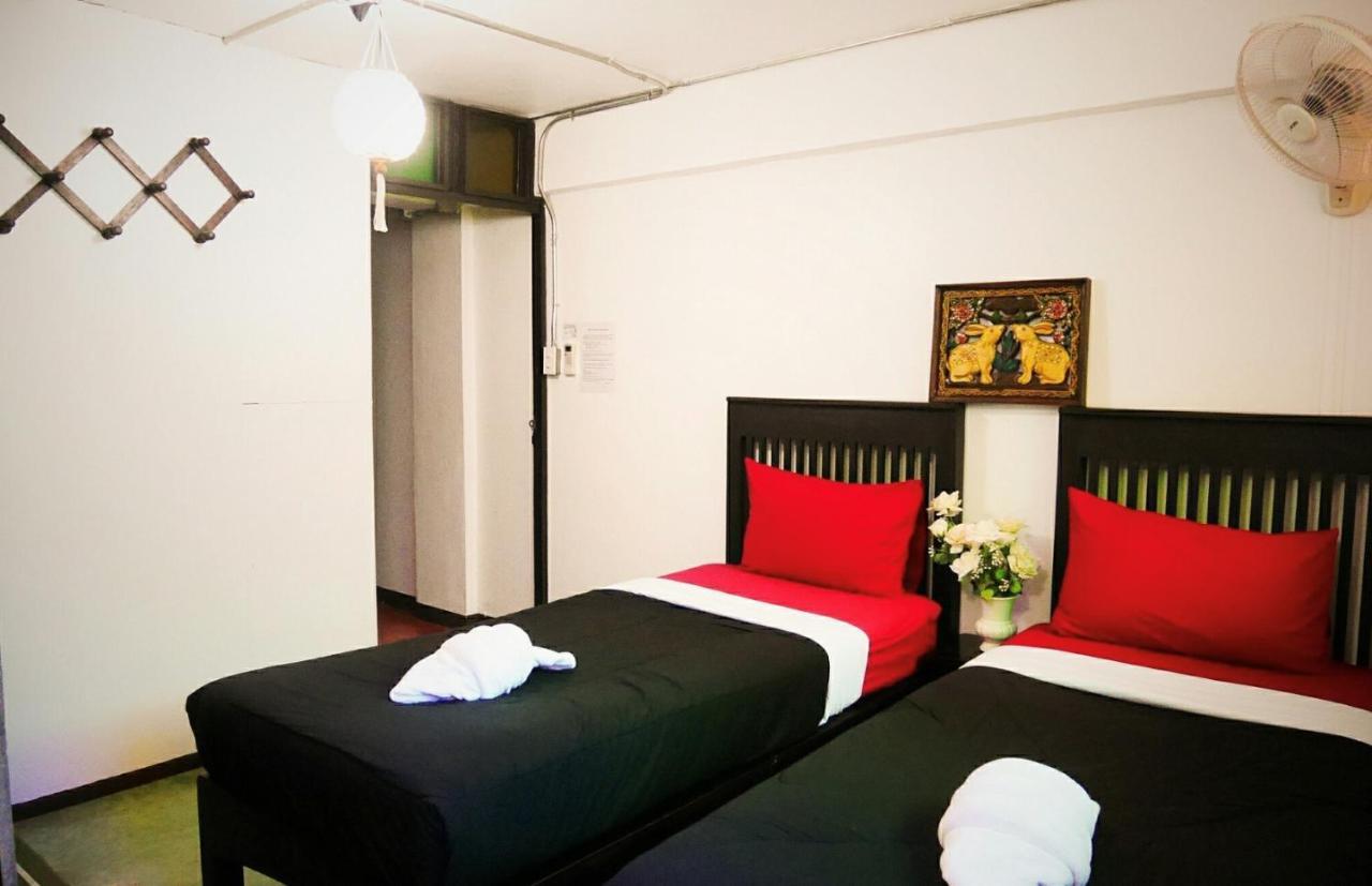 Lanna Hostel Τσιάνγκ Μάι Εξωτερικό φωτογραφία