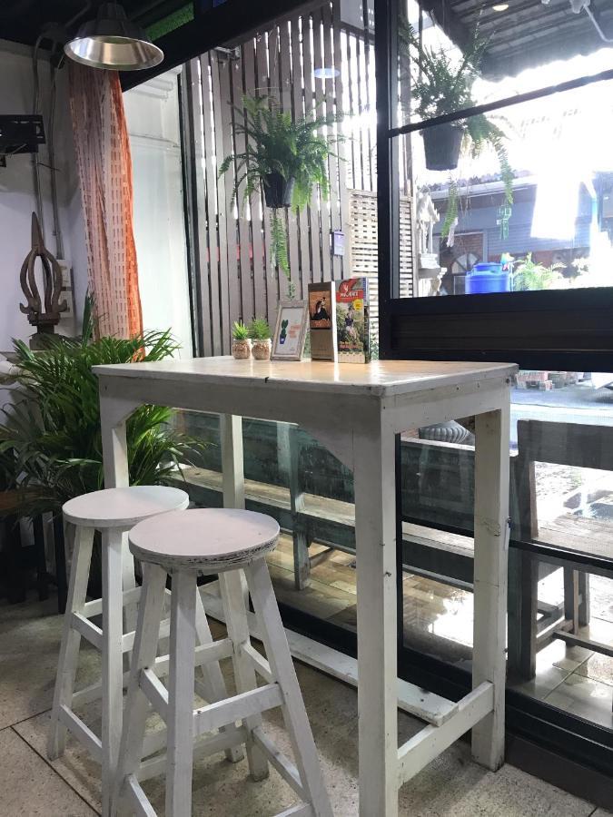 Lanna Hostel Τσιάνγκ Μάι Εξωτερικό φωτογραφία