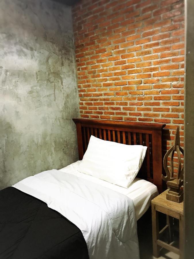 Lanna Hostel Τσιάνγκ Μάι Εξωτερικό φωτογραφία
