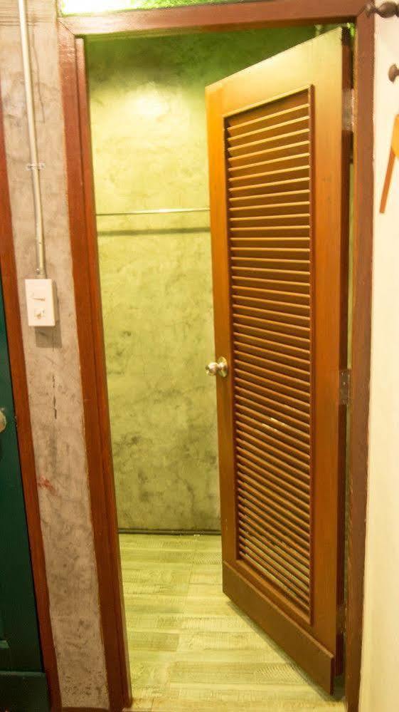 Lanna Hostel Τσιάνγκ Μάι Εξωτερικό φωτογραφία