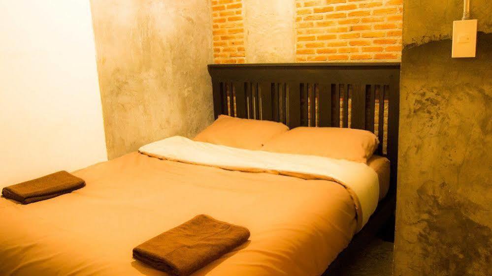 Lanna Hostel Τσιάνγκ Μάι Εξωτερικό φωτογραφία