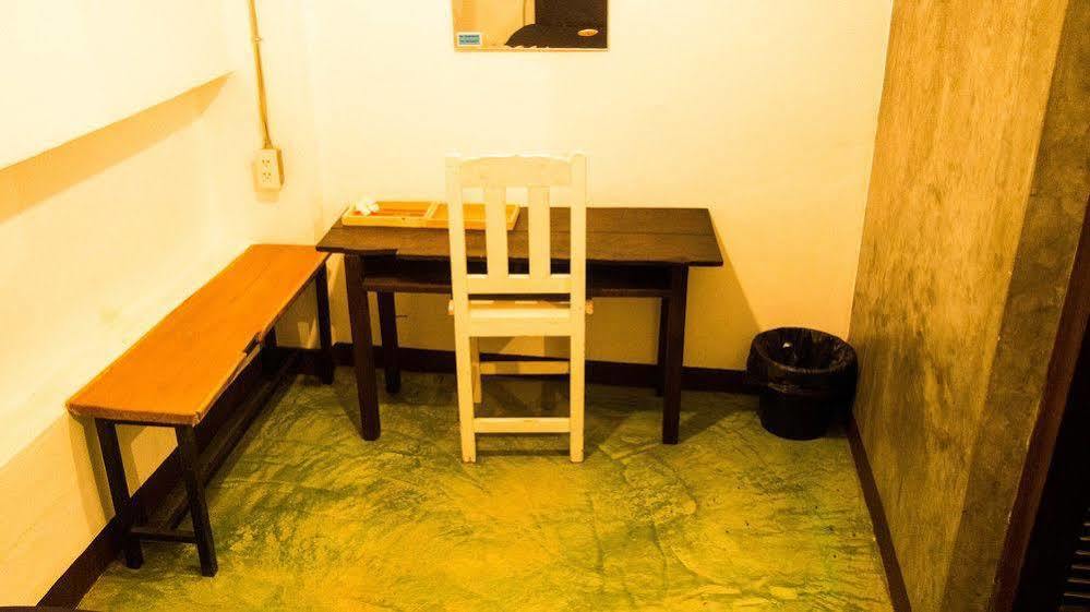 Lanna Hostel Τσιάνγκ Μάι Εξωτερικό φωτογραφία