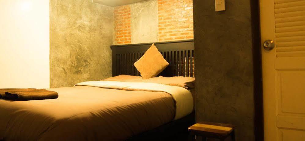 Lanna Hostel Τσιάνγκ Μάι Εξωτερικό φωτογραφία