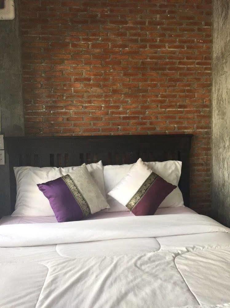 Lanna Hostel Τσιάνγκ Μάι Εξωτερικό φωτογραφία