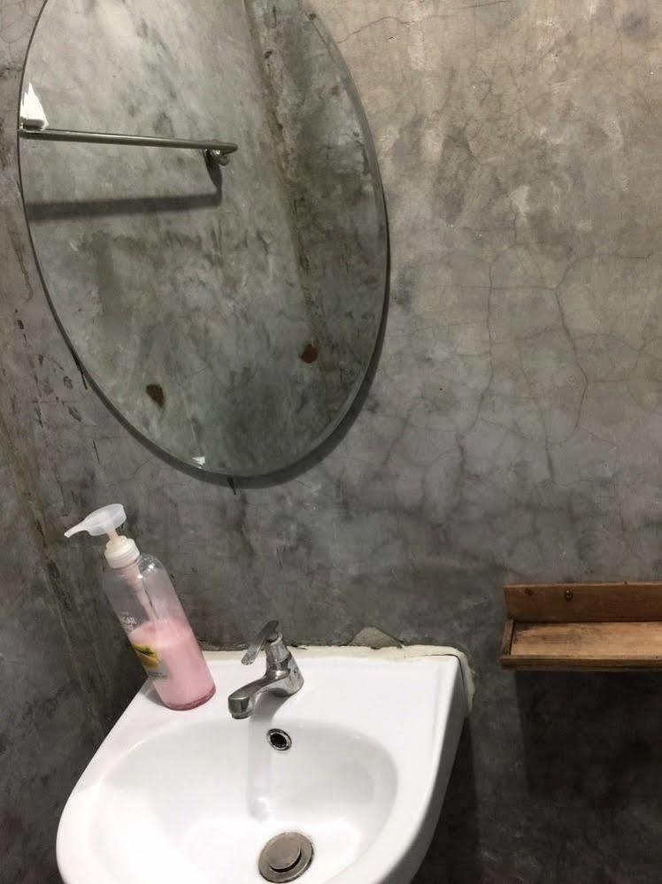 Lanna Hostel Τσιάνγκ Μάι Εξωτερικό φωτογραφία
