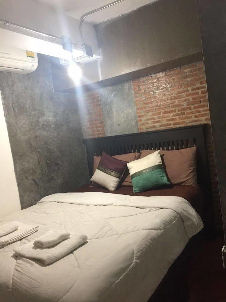 Lanna Hostel Τσιάνγκ Μάι Εξωτερικό φωτογραφία