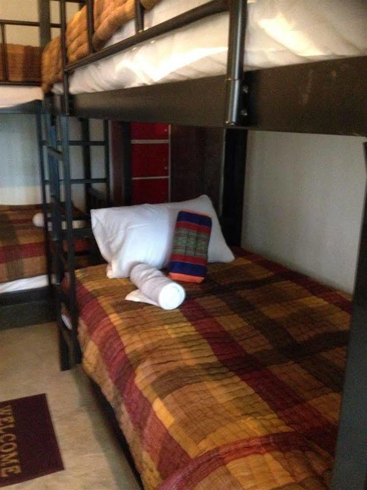 Lanna Hostel Τσιάνγκ Μάι Εξωτερικό φωτογραφία